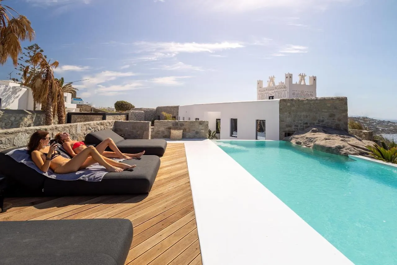 빌라 Mykonos Town Black Villa- Cave Heated Pool