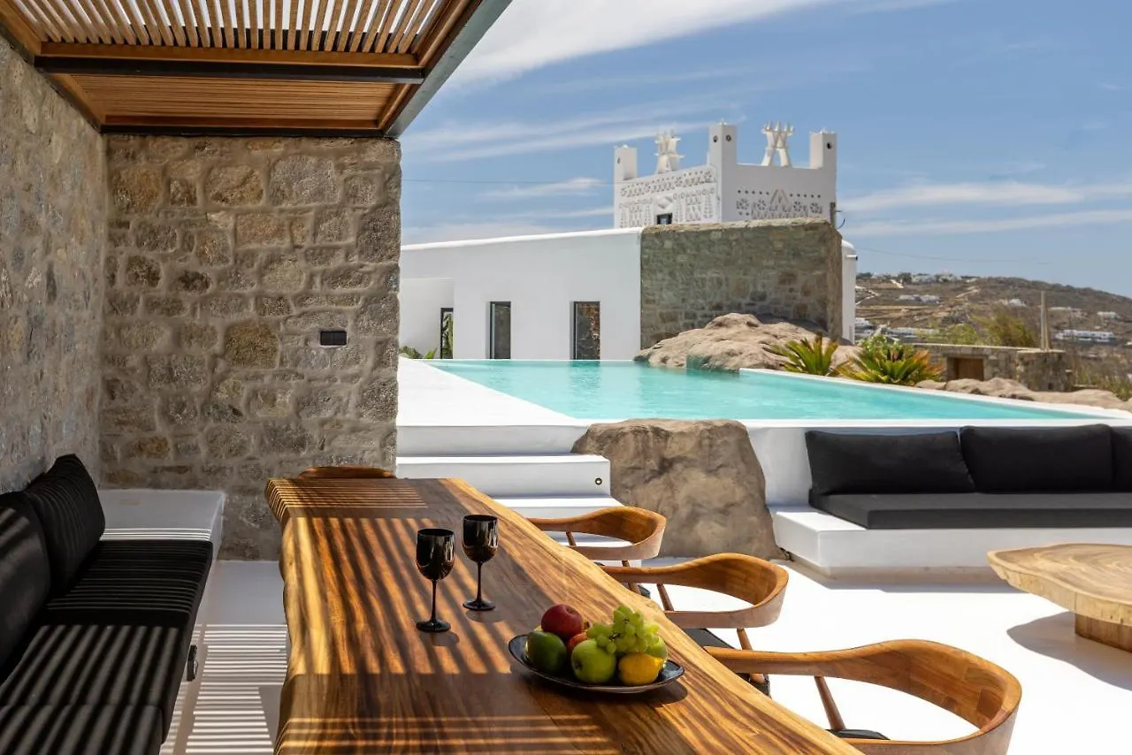 Mykonos Town Black Villa- Cave Heated Pool 그리스